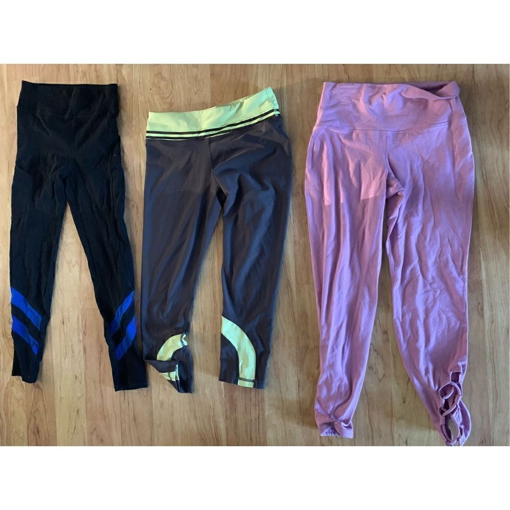 Workout pants bundle size small